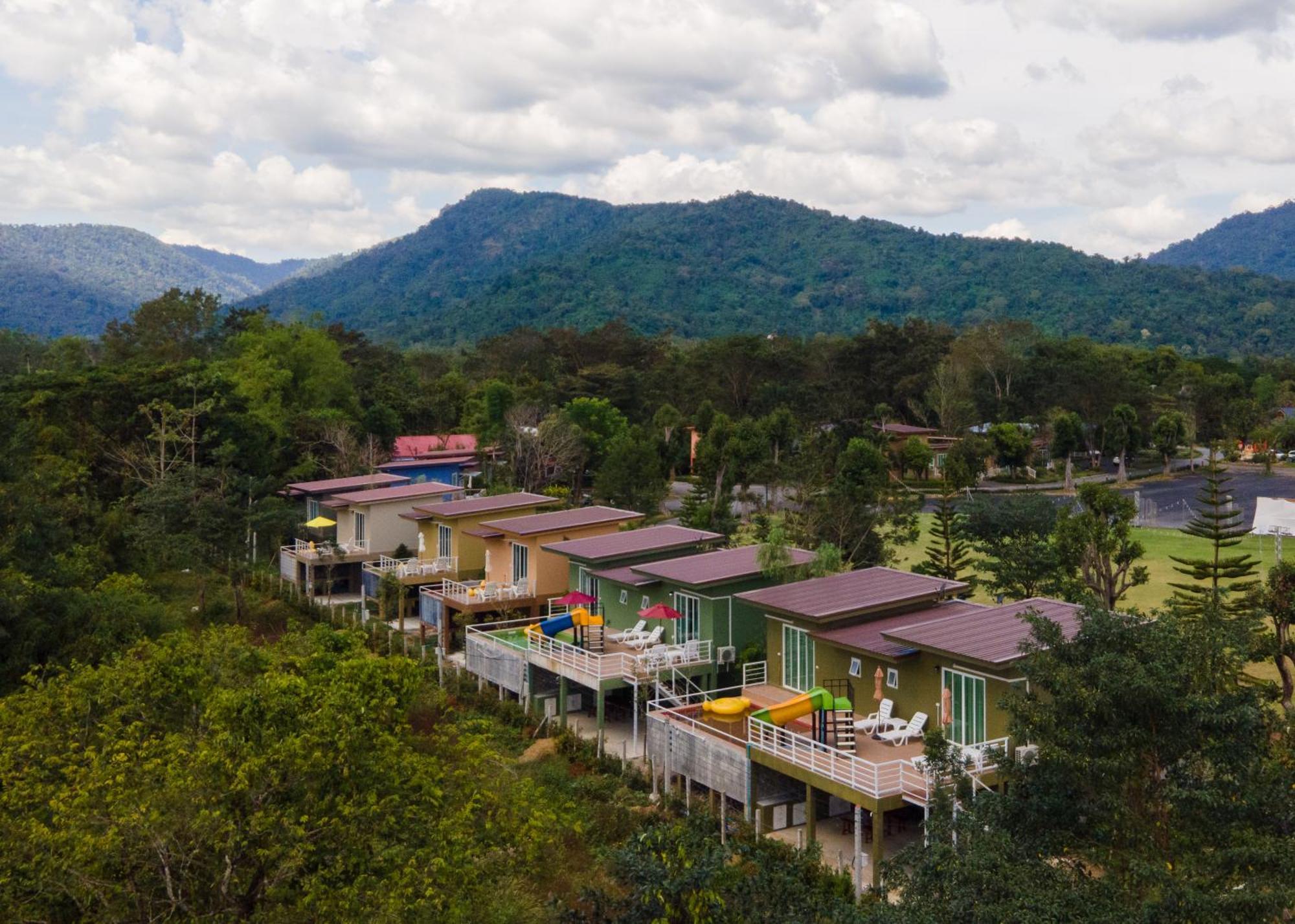 The Chamuang Forest Nakhon Nayok Bagian luar foto